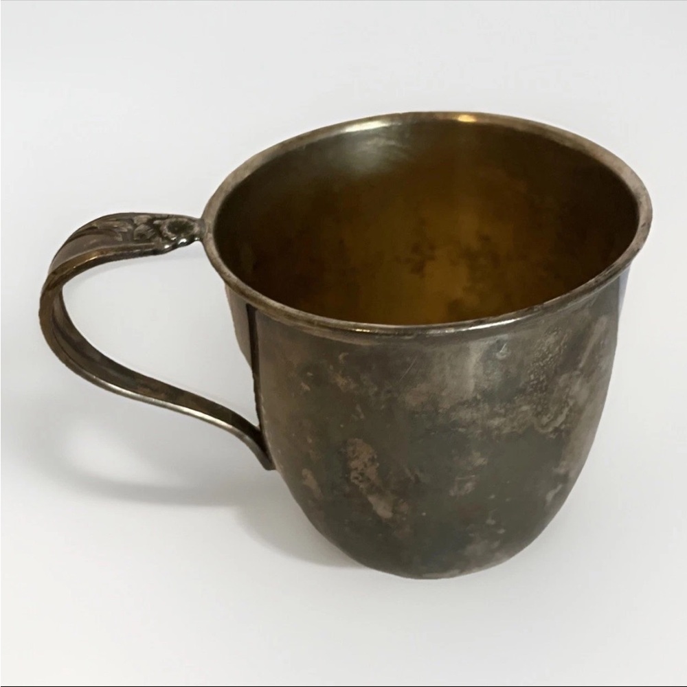 Daffodil Pattern by 1847 Rogers Silverplate Baby Cup Rare Patina